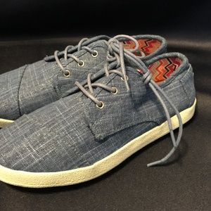 NWOB TOMS Women's 6 Blue Sneakers